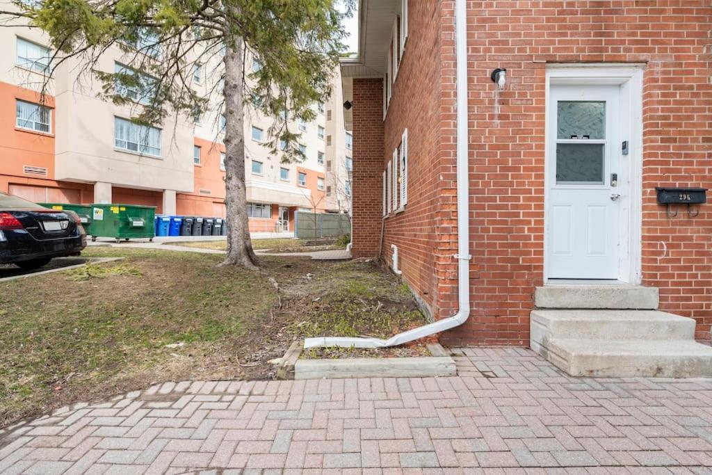 Harmony Home Near University Of Waterloo Esterno foto